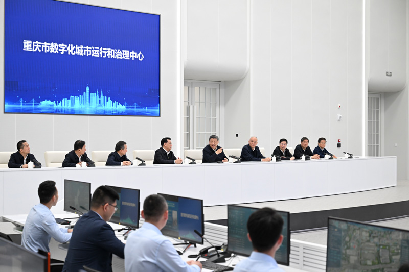 習近平在重慶考察時強調(diào)
進一步全面深化改革開放
不斷譜寫中國式現(xiàn)代化重慶篇章
蔡奇陪同考察「相關(guān)圖片」